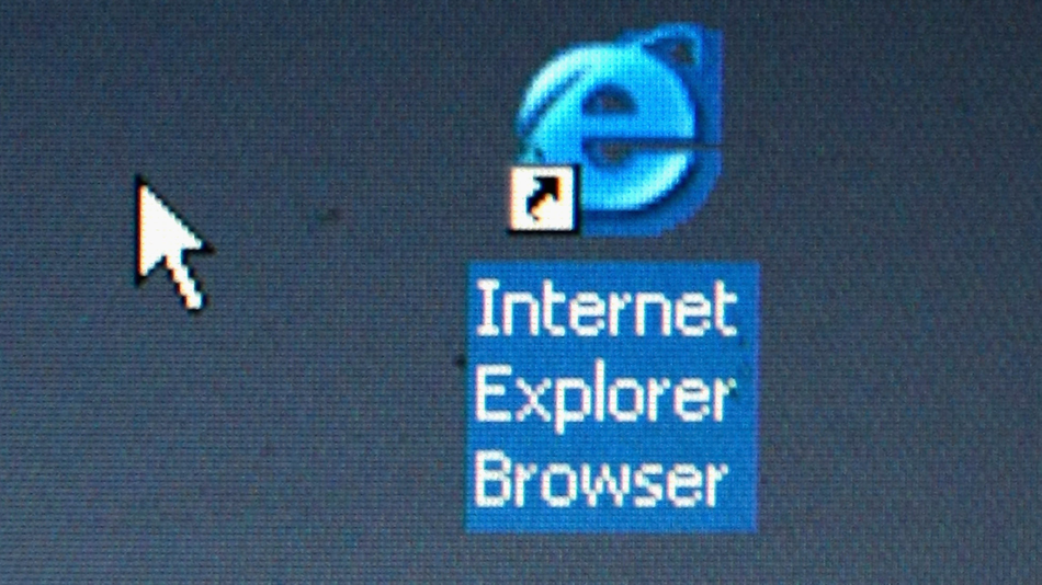 Pare de usar o Internet Explorer imediatamente; Além disso, por que você ainda está usando o Internet Explorer?