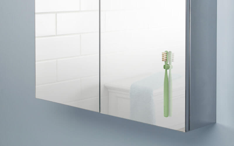 Escova de dentes ecológica com cerdas de bambu substituíveis