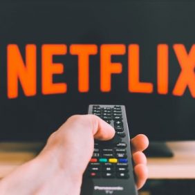 Por que as pessoas estão cancelando a Netflix?