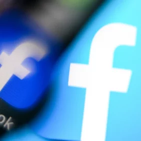 Facebook copia o TikTok novamente com novo formato de vídeo vertical