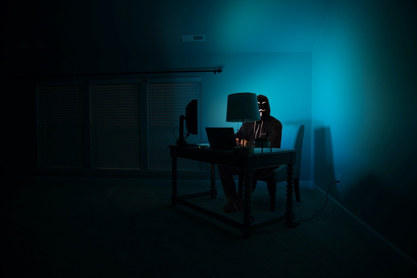 A Dark Web não é ilegal, mas você deve ficar atento a essas 7 coisas